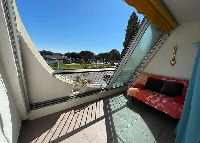 Climatise 4 Pers Avec Piscine Et Parking A Port Camargue - Fr-1-250-230